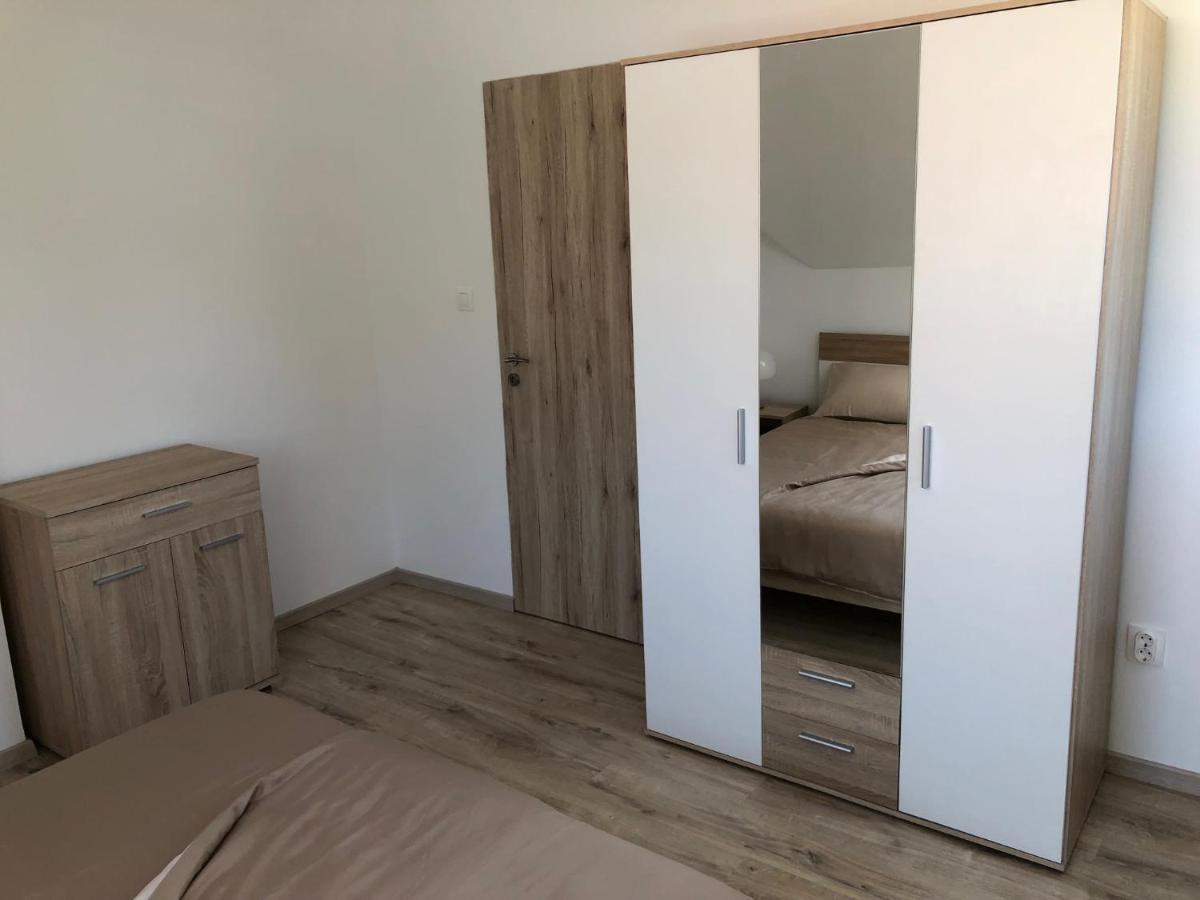 Pupos Apartman زيغليجيت المظهر الخارجي الصورة