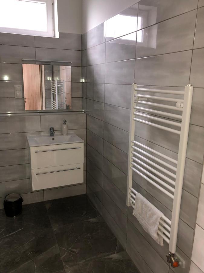 Pupos Apartman زيغليجيت المظهر الخارجي الصورة